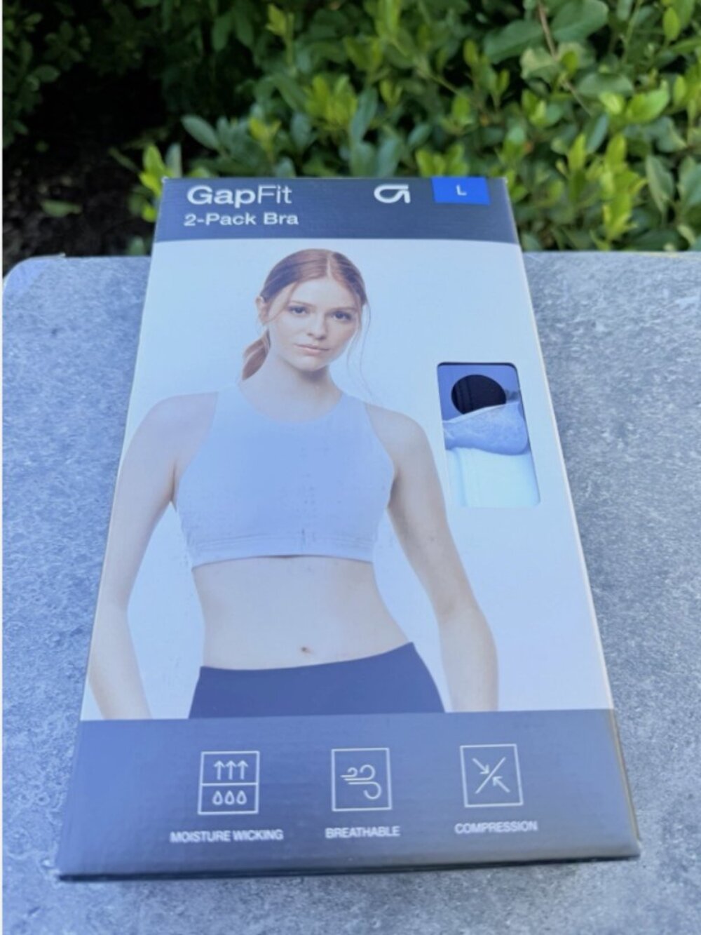 GapFit Women’s Sports Bras 2-Pack Black/White Large